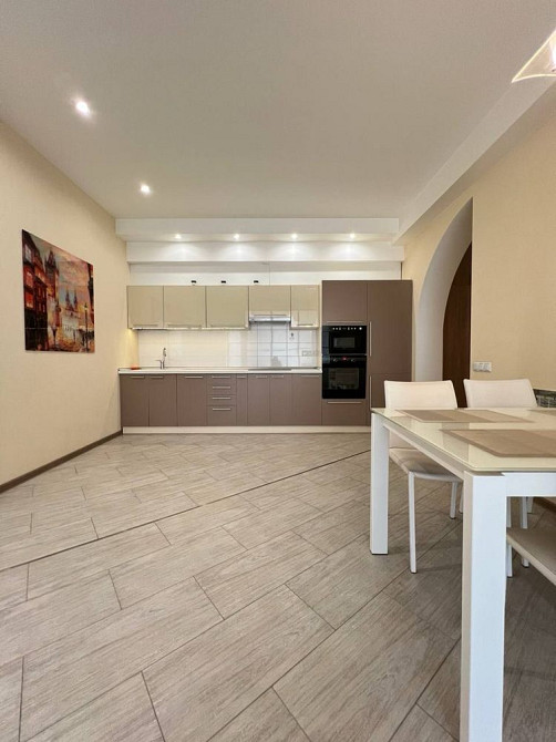 Шикарная 2 к кв ЖК Журавлевский Гидропарк евроремонт Харьков - изображение 4