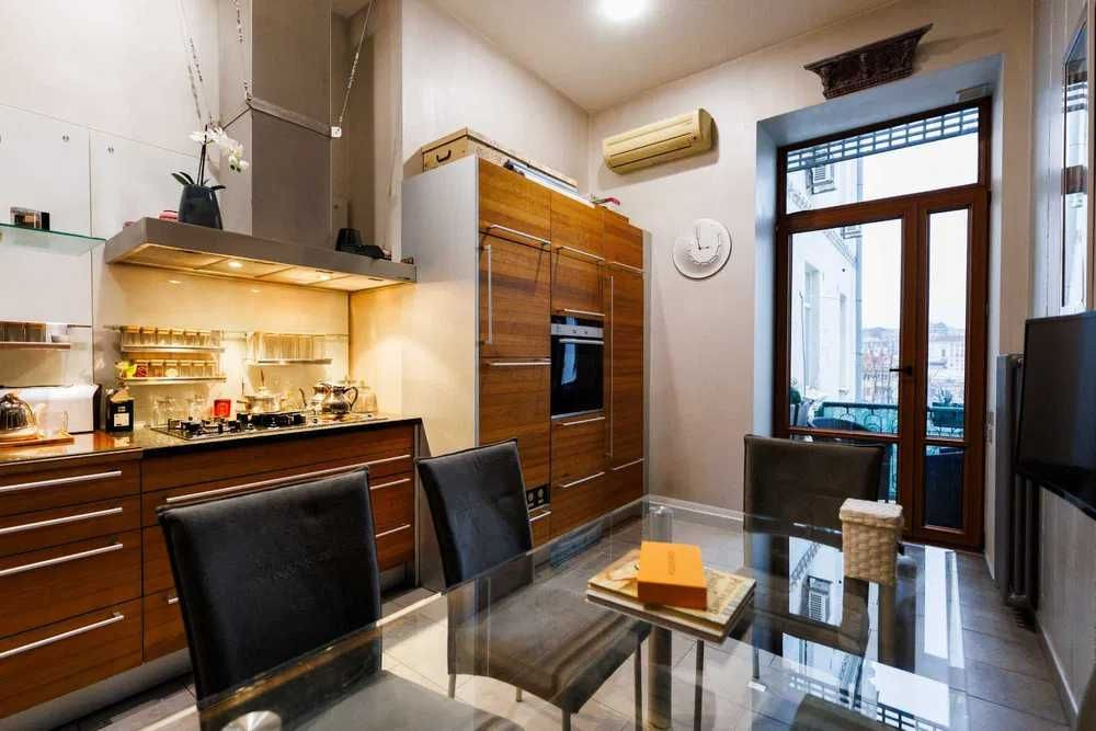 3-кімнатна квартира в центрі Києва, вул. Лютеранська, 7/10, 118 м² Киев - изображение 1