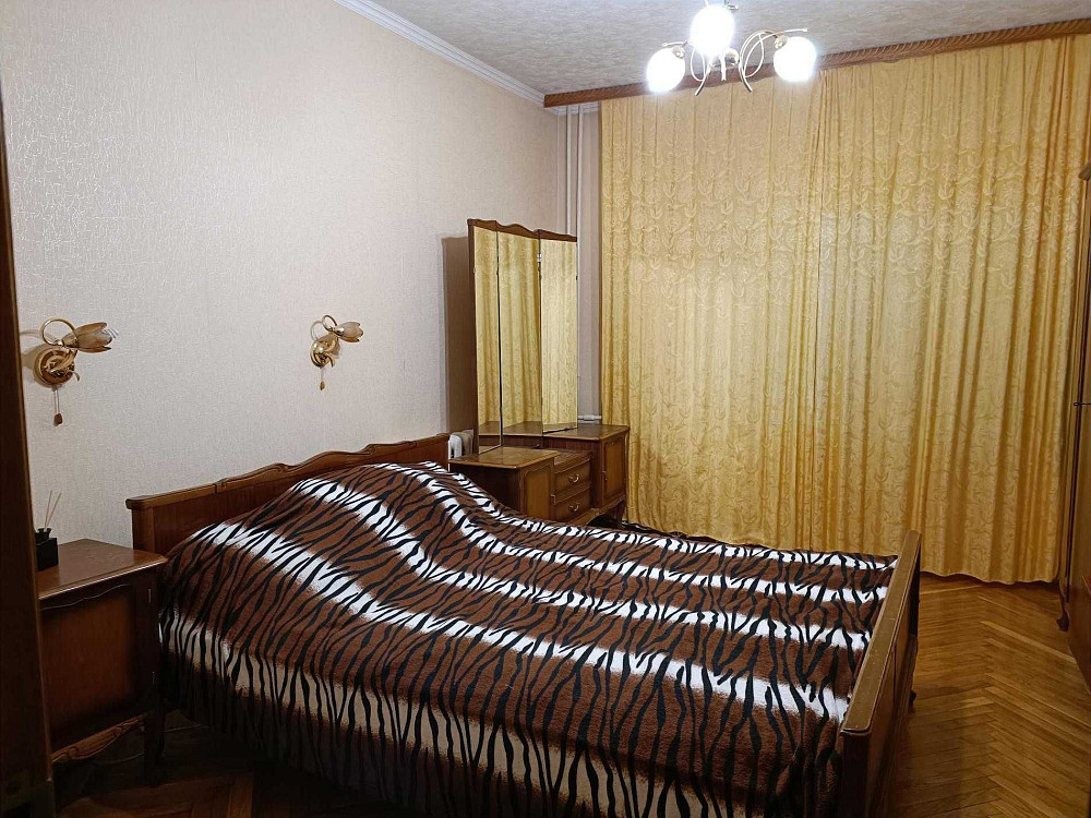 Здається в оренду 3-кімнатна квартира, вул. Касіяна, 2 Київ - зображення 1