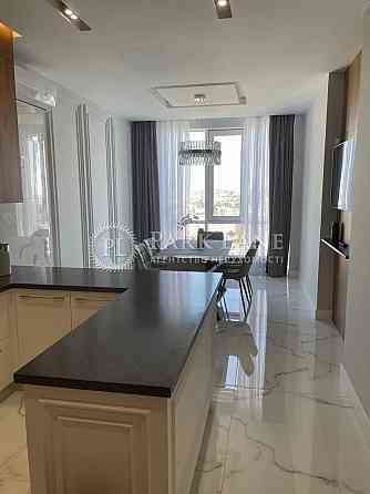 Саксаганського, 37к, Royal Tower Киев