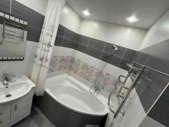 Пропонуємо в оренду шикарну 2-ох кімнатну квартиру на Митниці. Черкаси