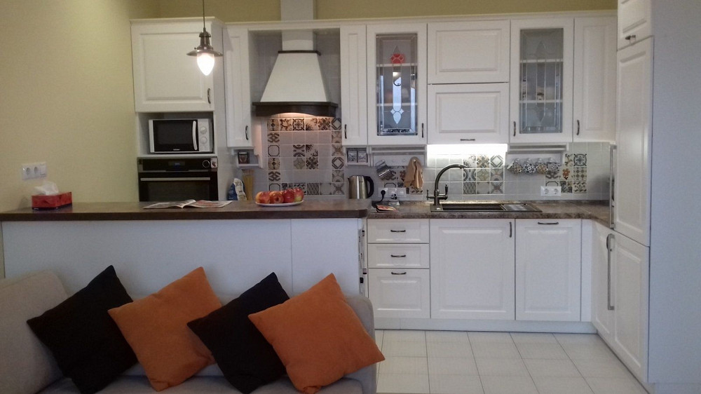 1 ком  красивая ,светлая квартира Туманяна 15а метро Левобережная Киев - изображение 2