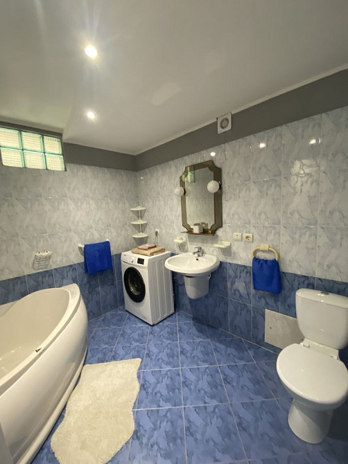 Здається 1 кімнатна кварти на тривалий термін в м. Берегово Берегове - зображення 4