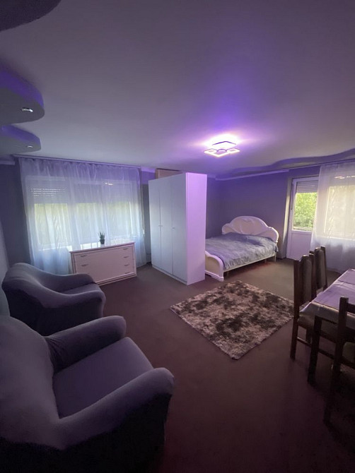 Здається 1 кімнатна кварти на тривалий термін в м. Берегово Берегове - зображення 1