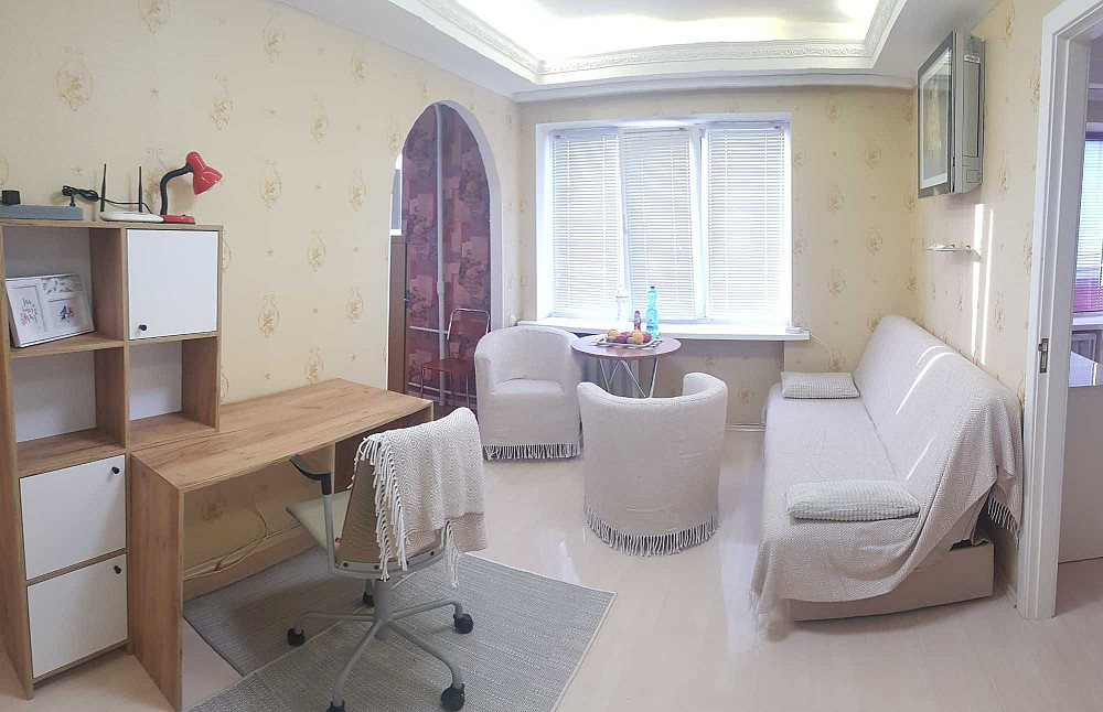 Центр 2-к Гончара Хмельницького Гоголівська Університет Золоті Ворота Киев - изображение 1