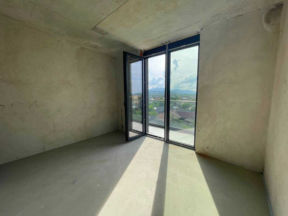 Продаж. Двокімнатна квартира з видом на гори з терасою. Тячів. 5.30 Тячів - зображення 7