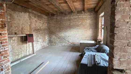 Продаж квартири з терасою Площа Ринок\Театральна. Львов