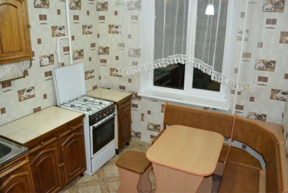 р 2-кімнатна квартира з ремонтом та меблями, Північний, не кутова Ровно - изображение 7