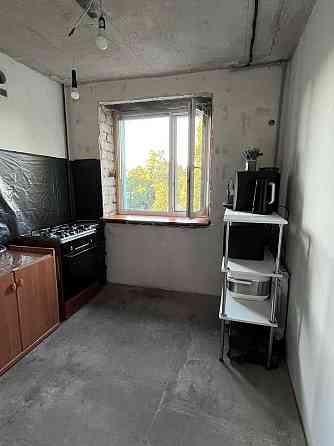 Продаётся 2-х квартира в кирпичном доме Горишние Плавни