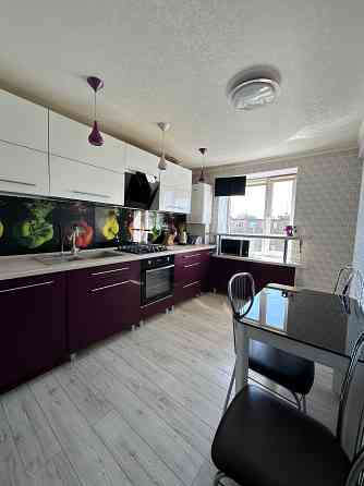 Продаж квартири на пʼятому поверсі в центрі міста Велика Знам`янка