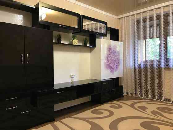 Продається трикімнатна квартира у Вараші Вараш