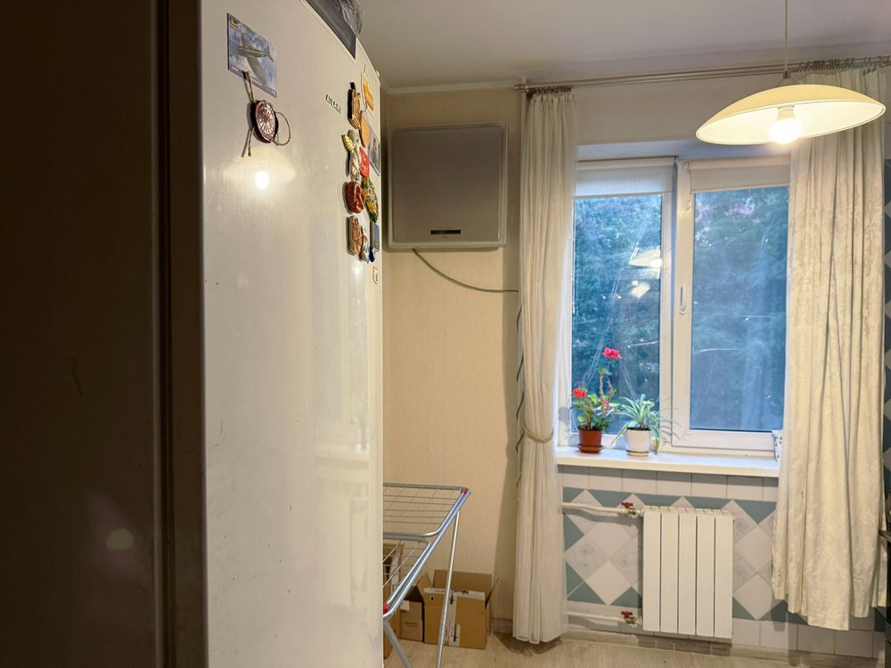 продаж квартири 2 кім гарний стан вул. Захарівська 7 Киев - изображение 2