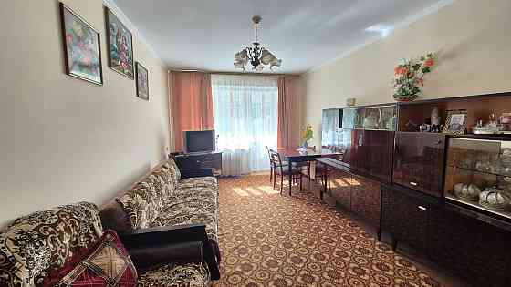 )( Продаж 3-К квартири в житловому стані Ровно