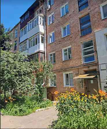 )( Продаж 3-К квартири в житловому стані Ровно