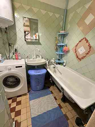 Продам 1 к квартиру Пл. Перемоги Николаев