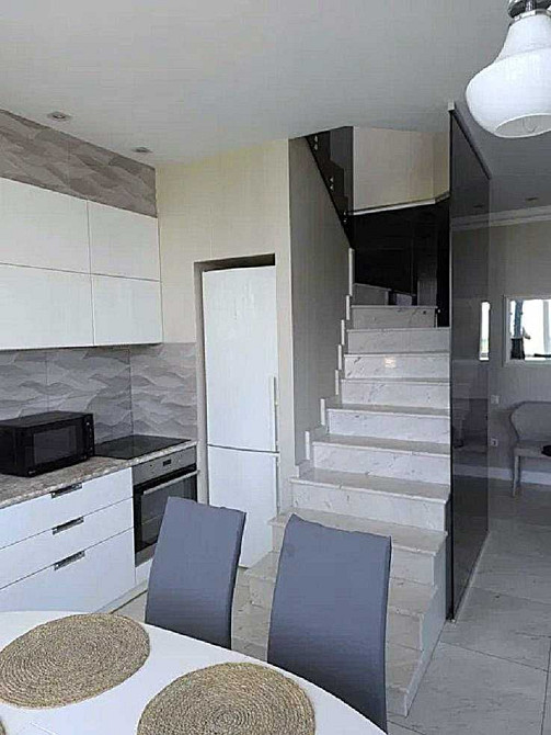 Видовая двухуровневая квартира-пентхаус с 2 спальнями у парка Победы! Одеса - зображення 8