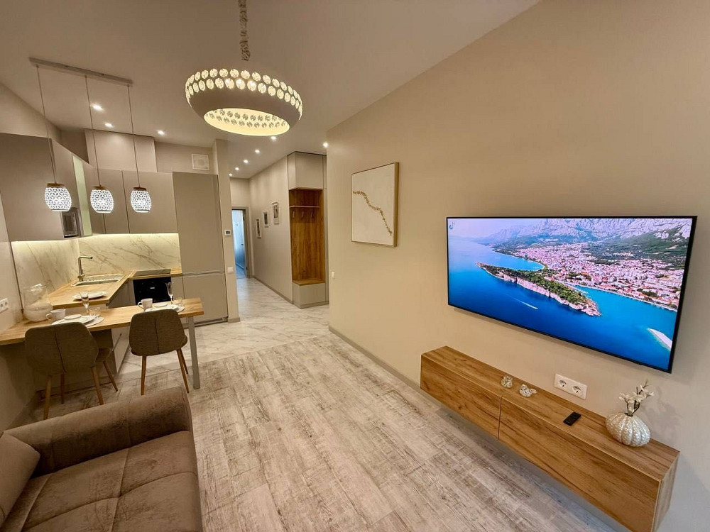 Довгостр оренда 1-к кв 50м2 в ЖК Unite.Home(Гарета Джонса 12а).Власник Киев - изображение 1