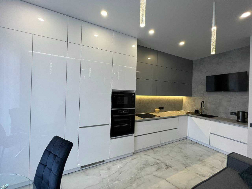 Оренда 1о квартира новобудова вул Чорновола Ровно - изображение 1