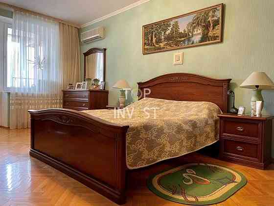 Аренда 4 комнатной квартиры на Воскресенская 28. Центр Днепр