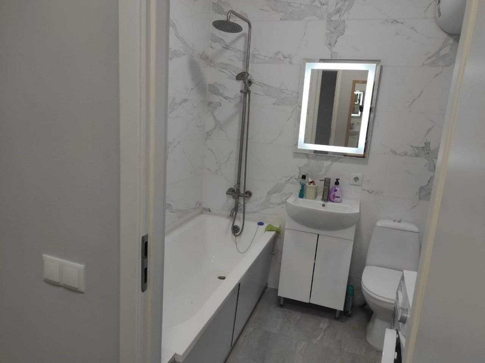 Сдам 1 комнатную квартиру 42 м2 в новострое Гидропарк
Борткевича Харьков - изображение 7