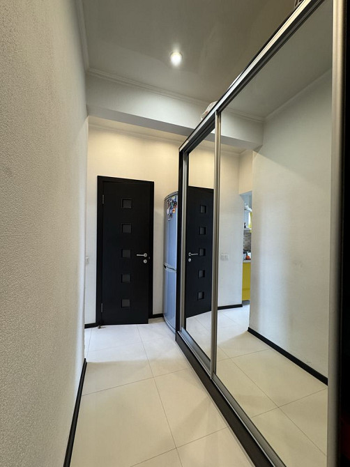 В Продаже 2х ком квартира, Гоголя 1 Днепр - изображение 4