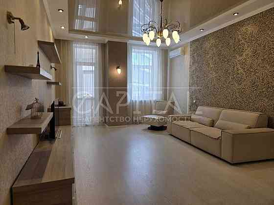 2к квартира Печерськ Леси Украинки 7а Гулівер Кловська Киев