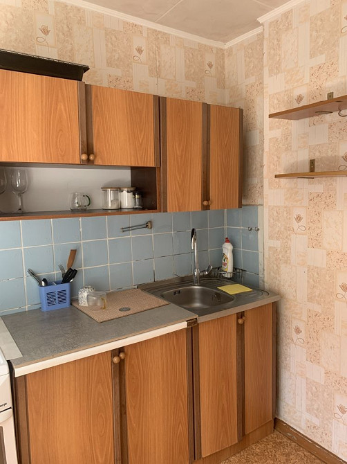 Гостинка метро Лукянівська, без комісії Бровари - зображення 8