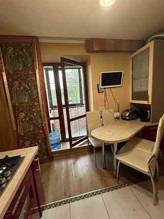 Продається 3-кім.кв. м.Винники вул.Івасюка з ремонтом.. Винники