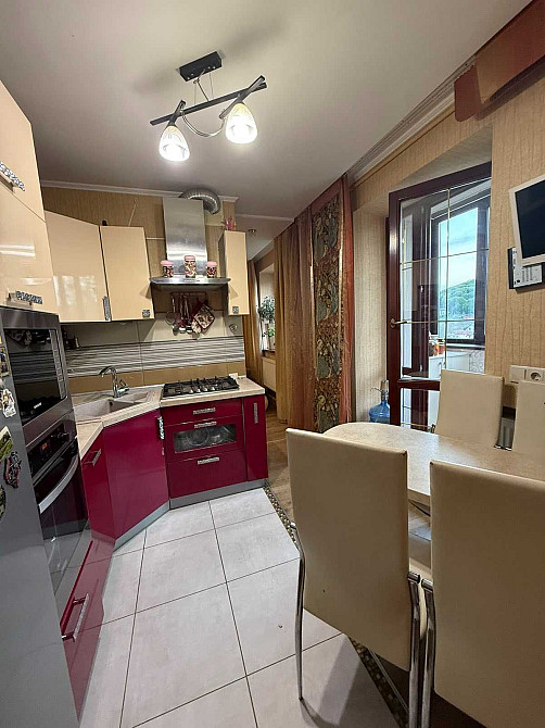 Продається 3-кім.кв. м.Винники вул.Івасюка з ремонтом.. Винники - изображение 5