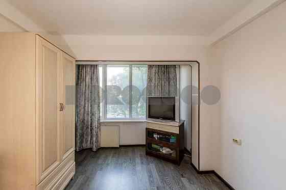 Продаж 1к, Оболонський 43а, 1 поверх з прибудовою, 36м2 Киев