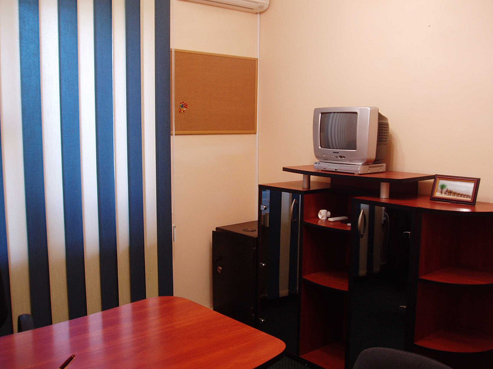 Продам Квартиру Дарницький Бульвар 3а. До м.Дарниця 5 хв .БЕЗ КОМІСІЇ Киев - изображение 4