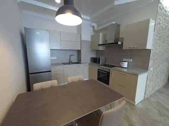 Двокімнатна Артеміда 89м2 Дарницький бульвар 8в Жмаченка Паркові озера Киев