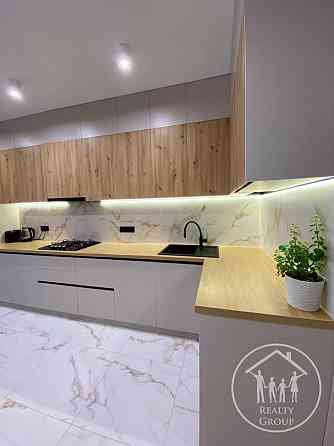 Продам квартиру 52м2!НОВОБУДОВА!Ближній центр!Чорновола Липинського! Львов