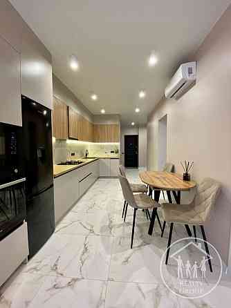 Продам квартиру 52м2!НОВОБУДОВА!Ближній центр!Чорновола Липинського! Львов