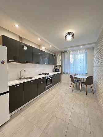 ОРЕНДА. Простора, світла 1к поруч з парком в ЖК Паркове містечко Ивано-Франковск