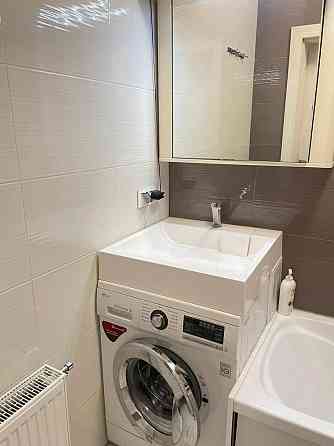 Аренда длительно ул.Среднефонтанская,32 Одеса