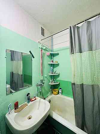 ПРОДАЖ. 1-х кімнатна, вул. Кікабідзе 2А, Святошин Киев