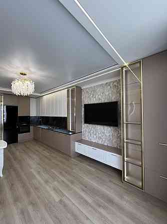 Простора квартира з сучасним ремонтом, на 4 поверсі, центр міста! Ивано-Франковск