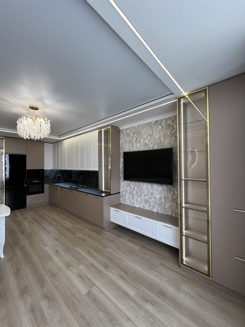 Простора квартира з сучасним ремонтом, на 4 поверсі, центр міста! Івано-Франківськ - зображення 6