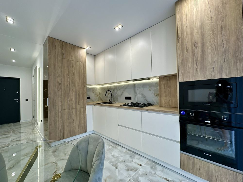 Продаю затишну півторачку ЖК Family Plaza Івано-Франківськ - зображення 1