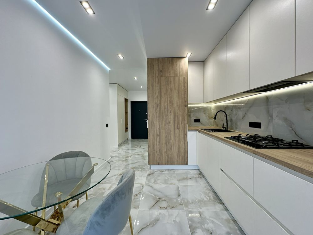 Продаю затишну півторачку ЖК Family Plaza Івано-Франківськ - зображення 2