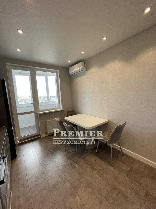 1 комнатная квартира 46 м2 Ремонт Мебель Техника ЖК Вернисаж Одесса - изображение 3