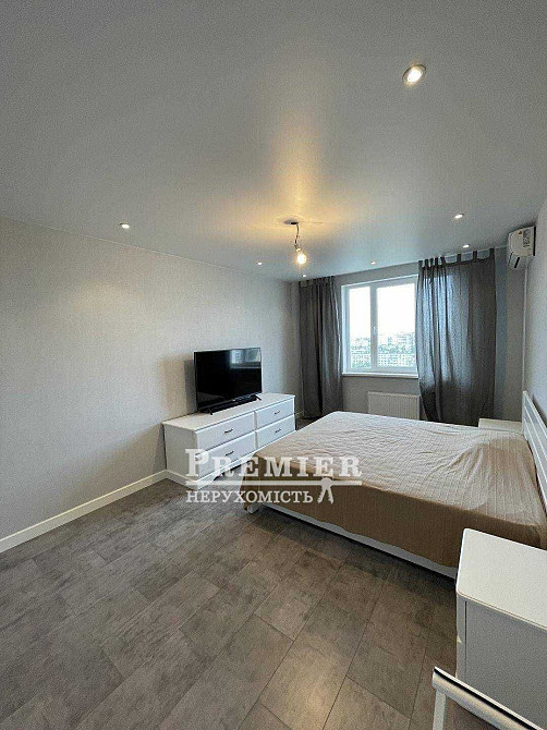 1 комнатная квартира 46 м2 Ремонт Мебель Техника ЖК Вернисаж Одесса - изображение 4