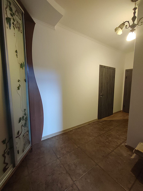 Продам квартиру  3 кімнатну Коломия - зображення 3