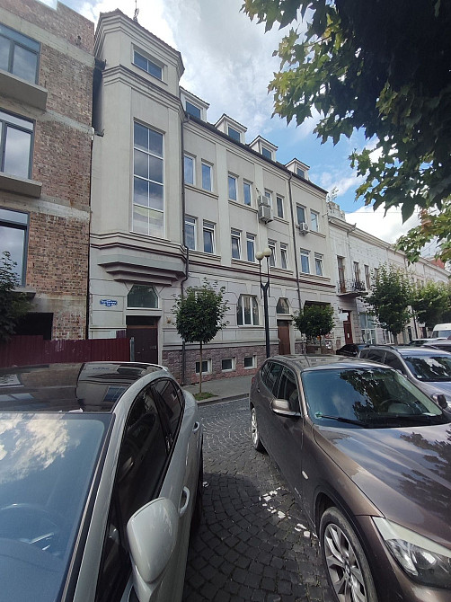 Продам квартиру  3 кімнатну Коломия - зображення 1