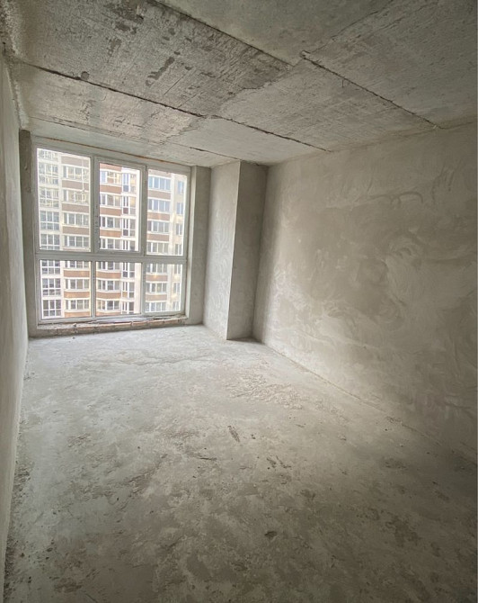 Зданий будинок, найвигідніша ціна на простору 1 кімнатну квартиру Ирпень - изображение 1