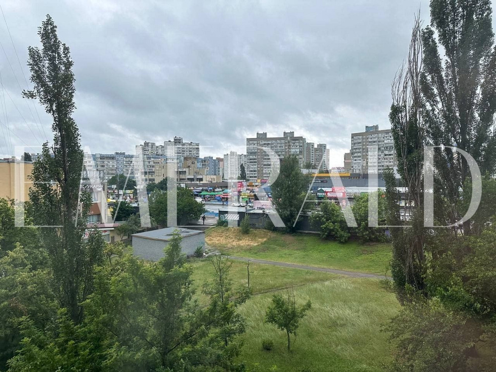 Затишна 2-кімнатна квартира на Троєщині Киев - изображение 1