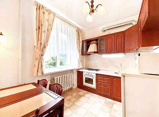 2 кім з КАП РЕМОНТОМ в цеглі 12 КВАРТАЛ (715865) Днепр