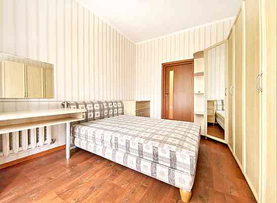 2 кім з КАП РЕМОНТОМ в цеглі 12 КВАРТАЛ (715865) Днепр