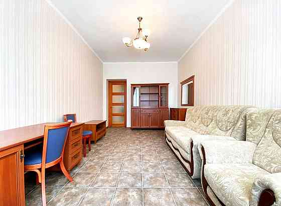 2 кім з КАП РЕМОНТОМ в цеглі 12 КВАРТАЛ (715865) Днепр